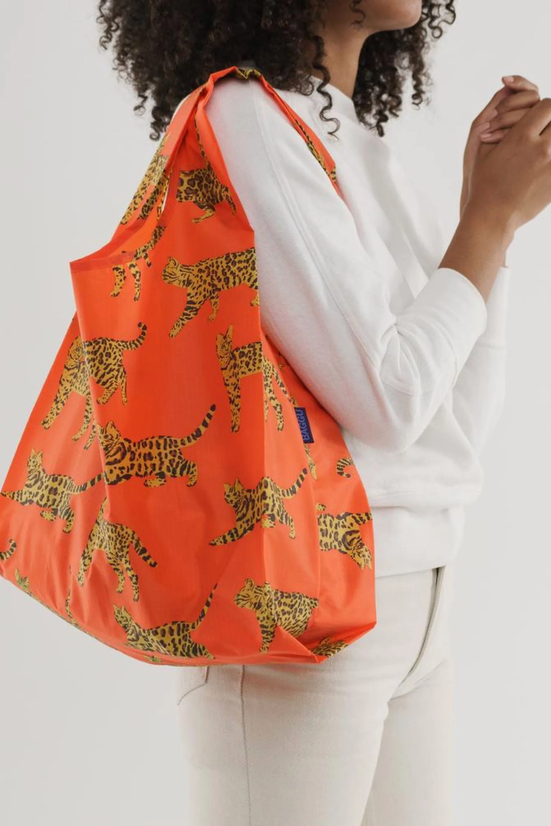 Bengal Cat Baggu