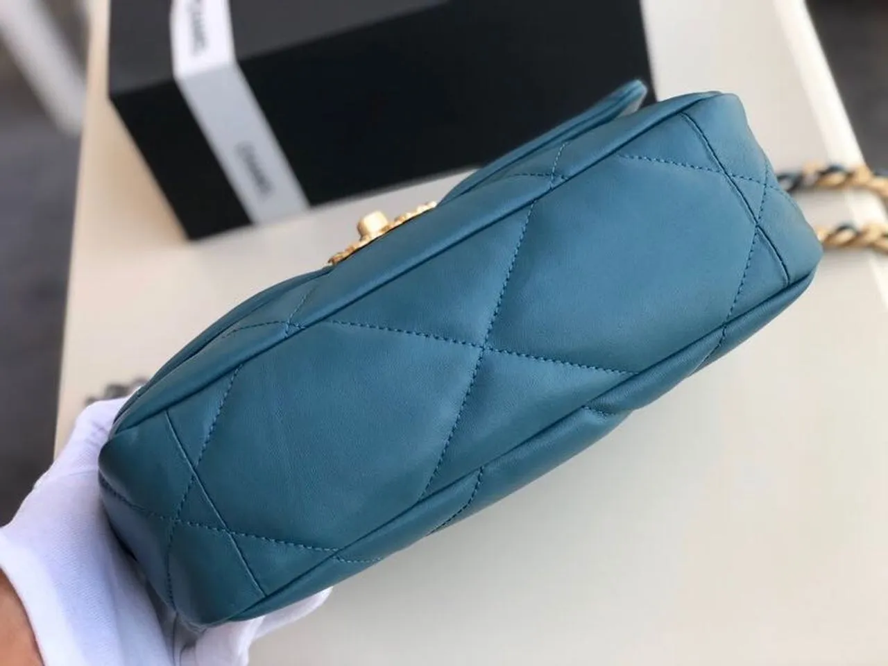 CHL 19 Handbag Teal For Women, Women&#8217;s Bags, Shoulder And Crossbody Bags 10.2in/26cm AS1160
