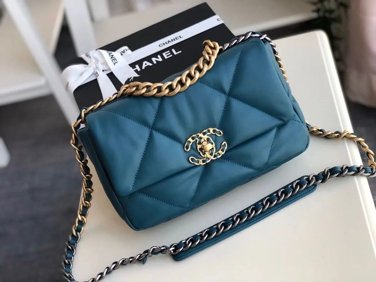 CHL 19 Handbag Teal For Women, Women&#8217;s Bags, Shoulder And Crossbody Bags 10.2in/26cm AS1160