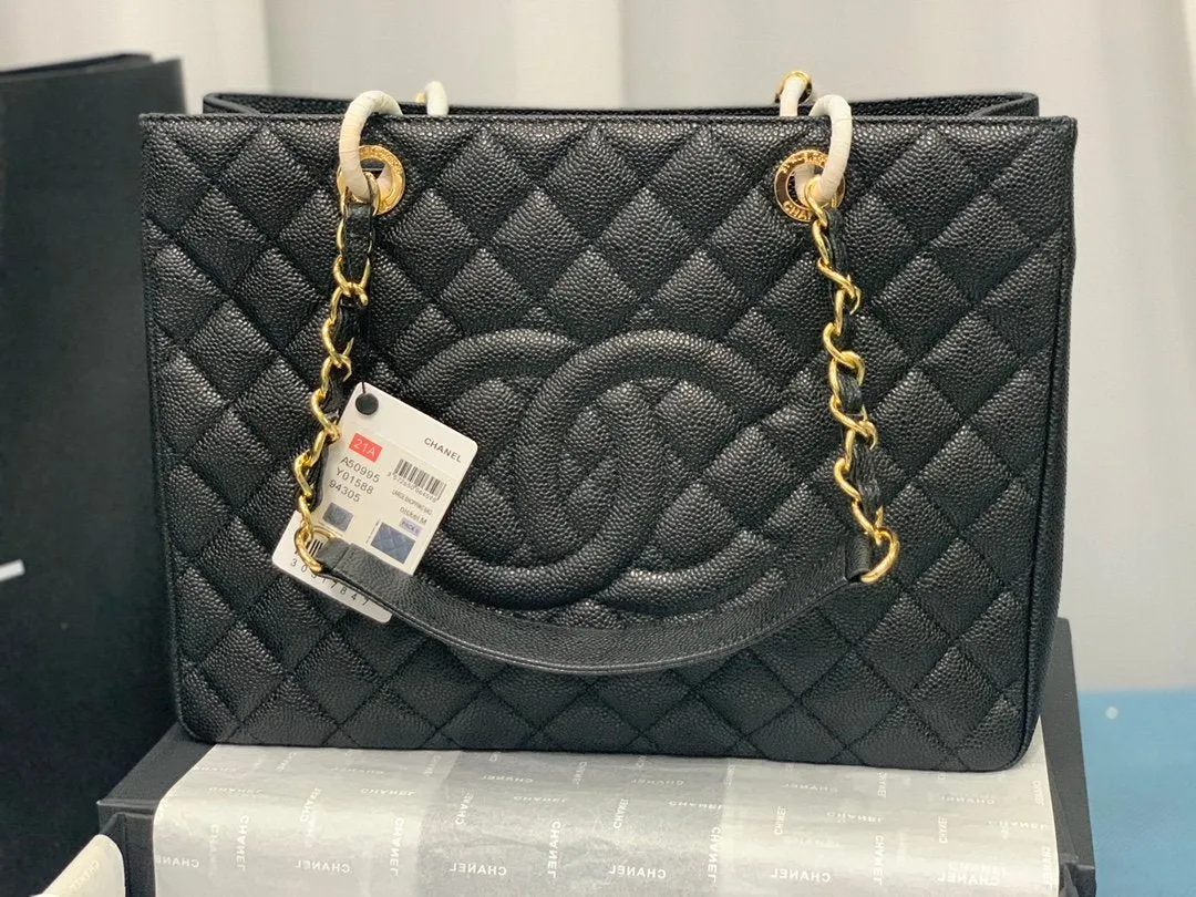 CHLTote Bag Spring Collection Gold Toned Hardware Black For Women 13in/33cm