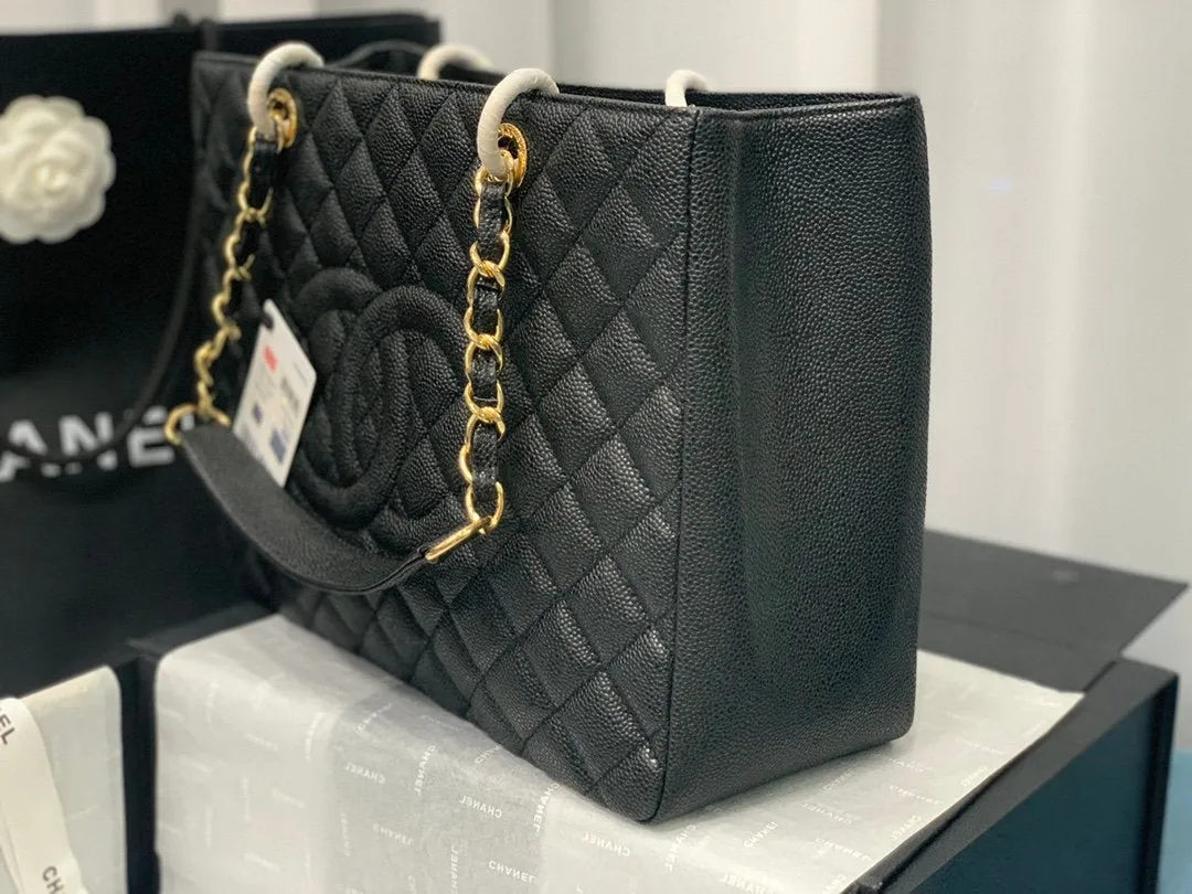 CHLTote Bag Spring Collection Gold Toned Hardware Black For Women 13in/33cm