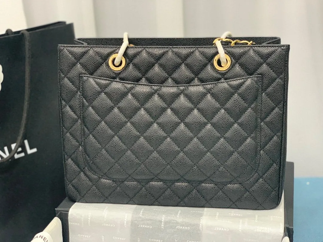 CHLTote Bag Spring Collection Gold Toned Hardware Black For Women 13in/33cm