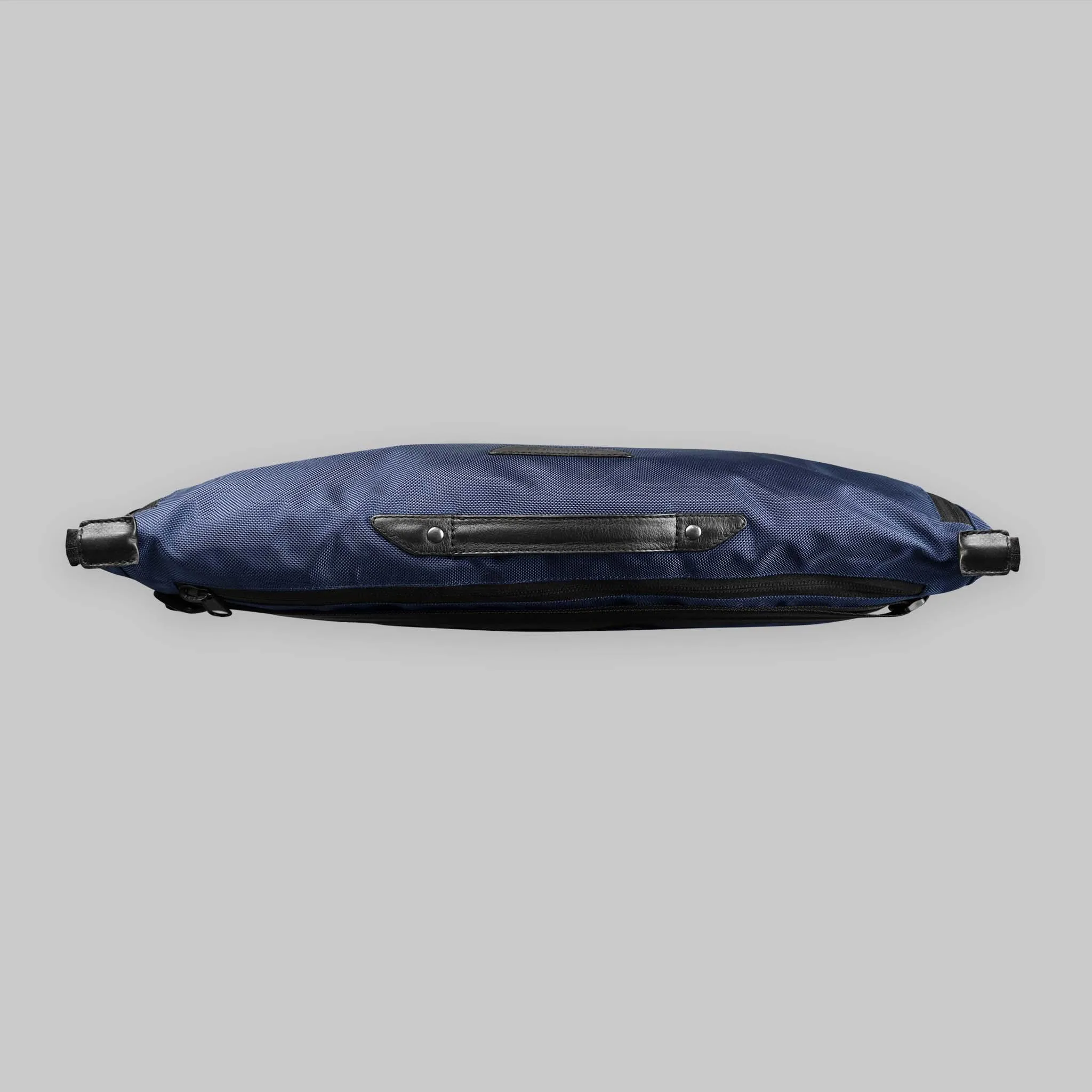 CLOSET BAG