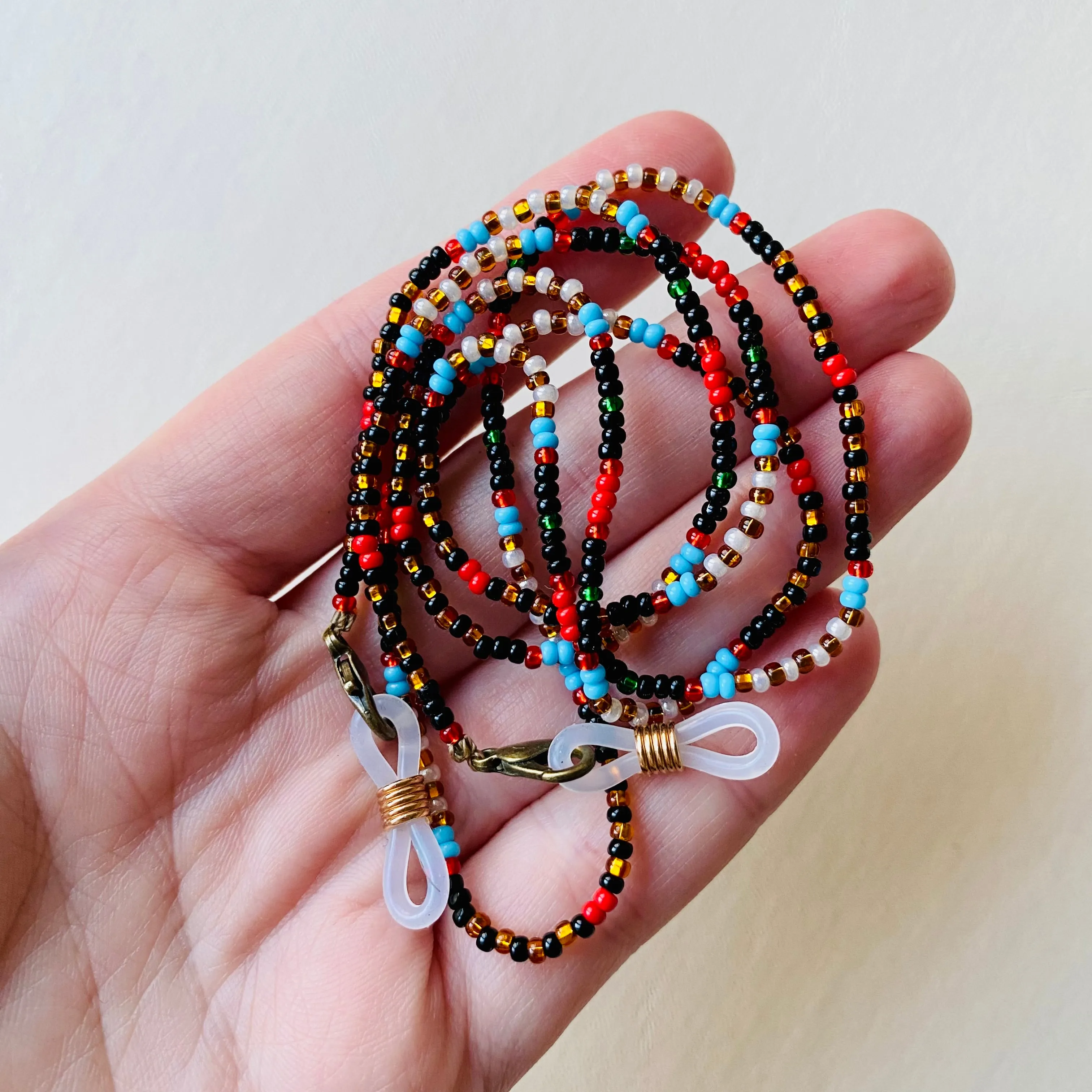 Dainty Colorful Seed Bead Glasses Chain, Hippie Boho Beaded Lanyard Plus Size, Teacher Lanyard, Airpod Chain, Eyeglass Strap,Face Mask Chain
