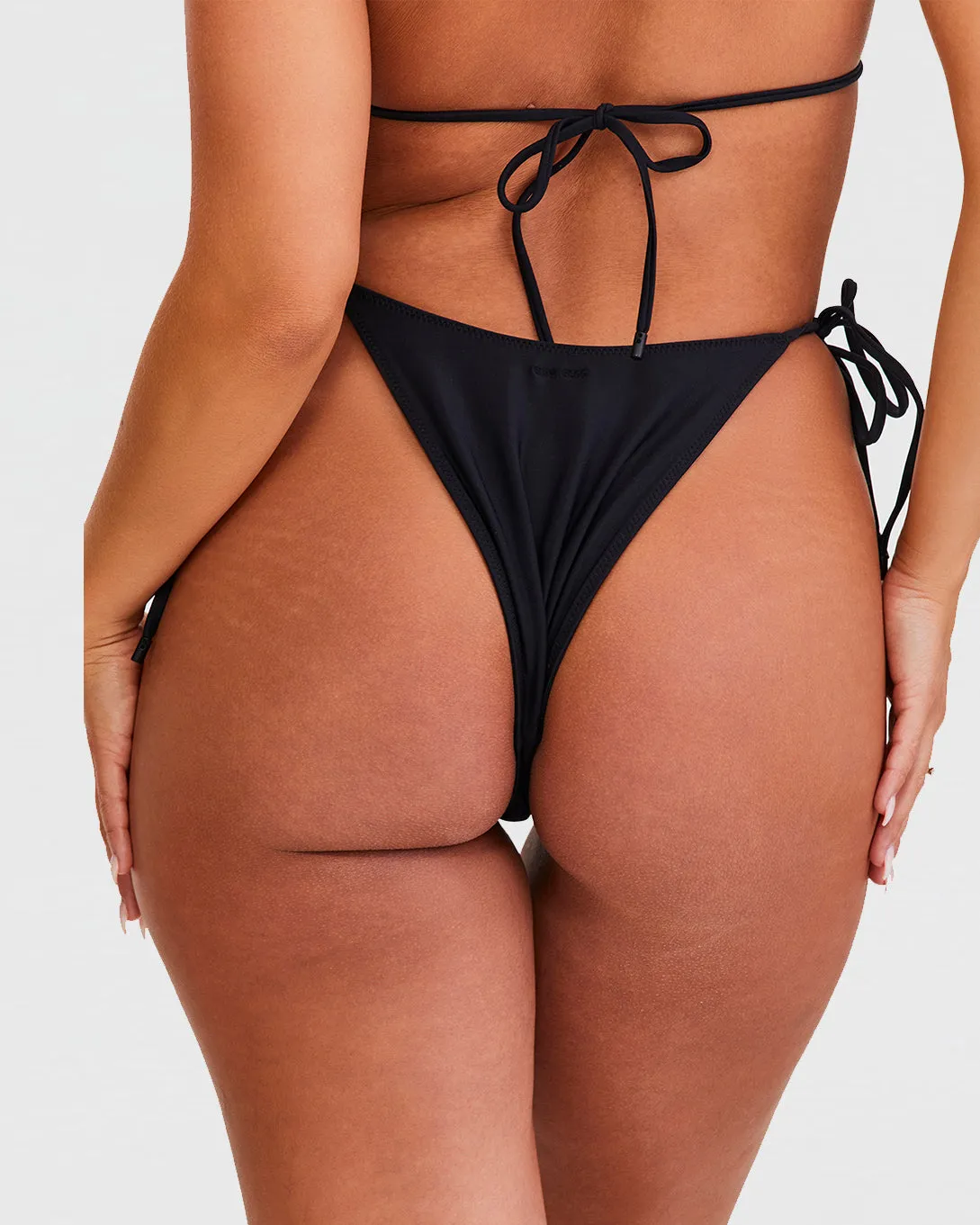 Le Triangle Bottom - Jet Black by Sunkissed