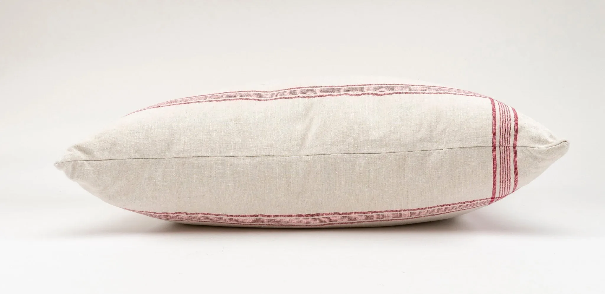 Pillow: Handwoven antique Hungarian hemp - P030