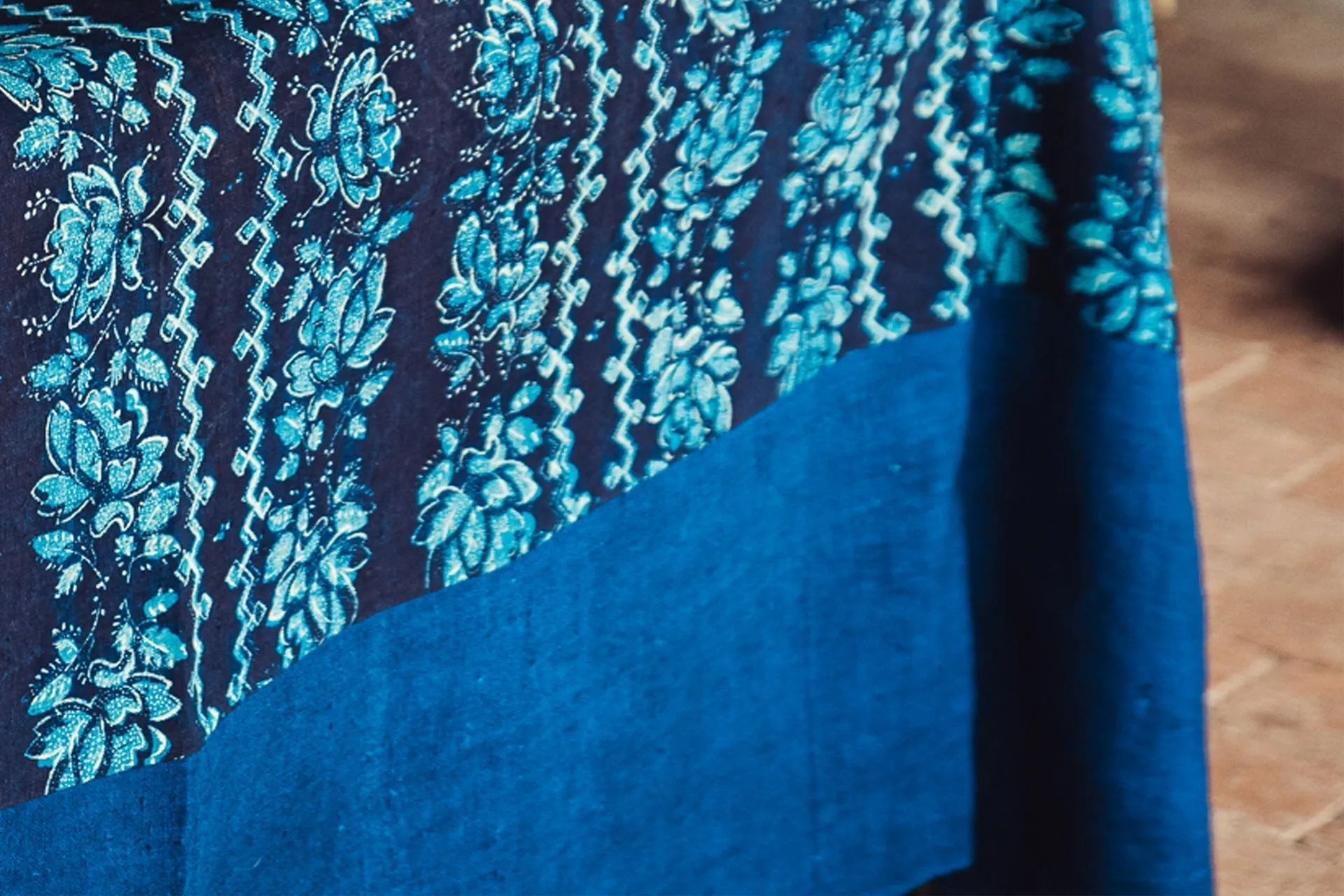 Table Cloth: Antique handwoven Hungarian hemp - TW115