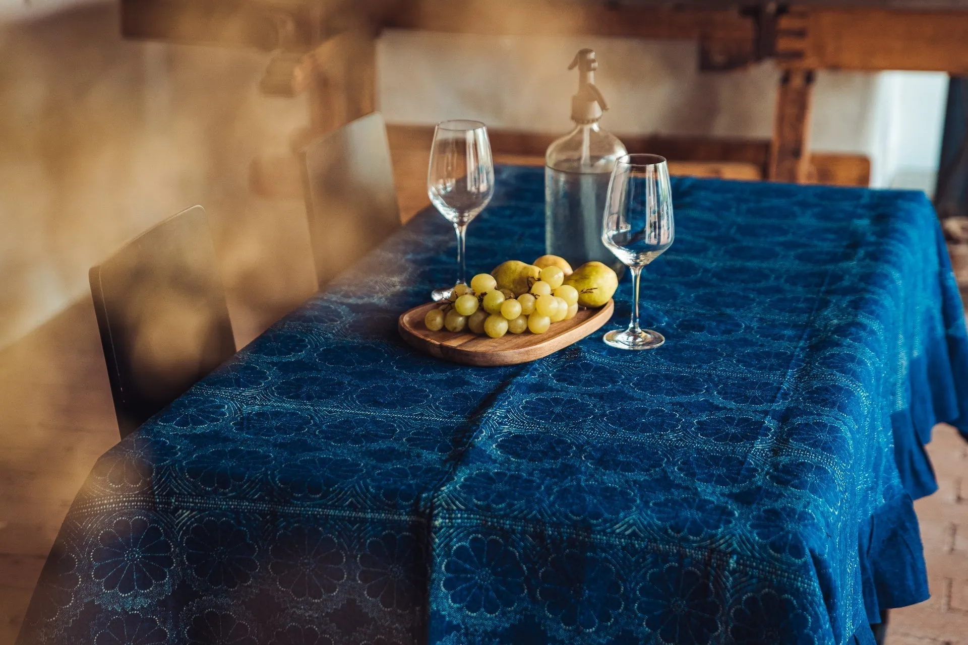 Table Cloth: Antique handwoven Hungarian hemp - TW116